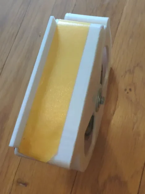 yzy mask aplikatorius